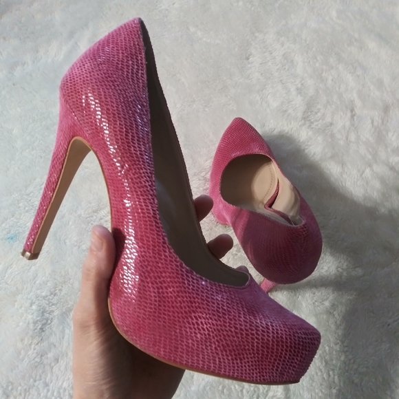 BCBGeneration Shoes - BCBGeneration pumps